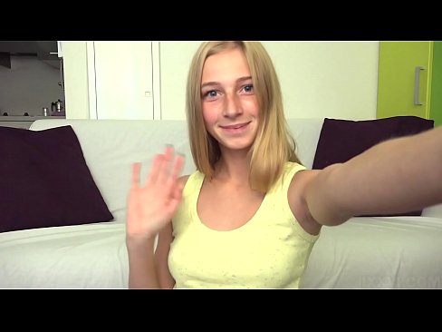 ❤️ Kun minulla on tylsää masturboin laiskasti vaaleanpunaista pilluani ❤ Seksivideo at us ❤