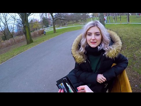 ❤️ Nielaisee tuntemattoman kuumaa spermaa rahasta - suihinotto puistossa Eva Elfieltä ❤ Seksivideo at us ❤